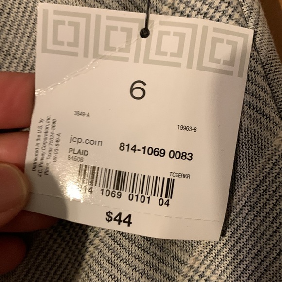 Skirt - Picture 4 of 5